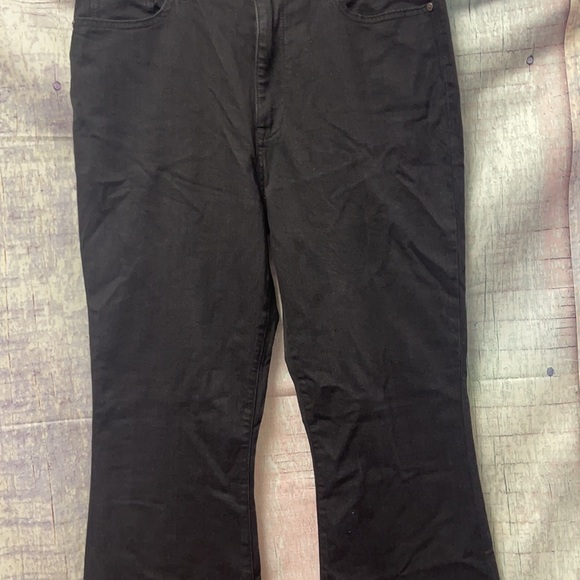 Brand new Woman’s Elizabeth and James jeans. - Picture 3 of 13